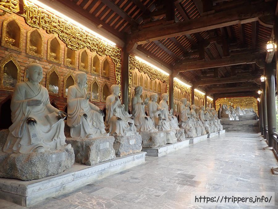 バイディン寺の五百羅漢像